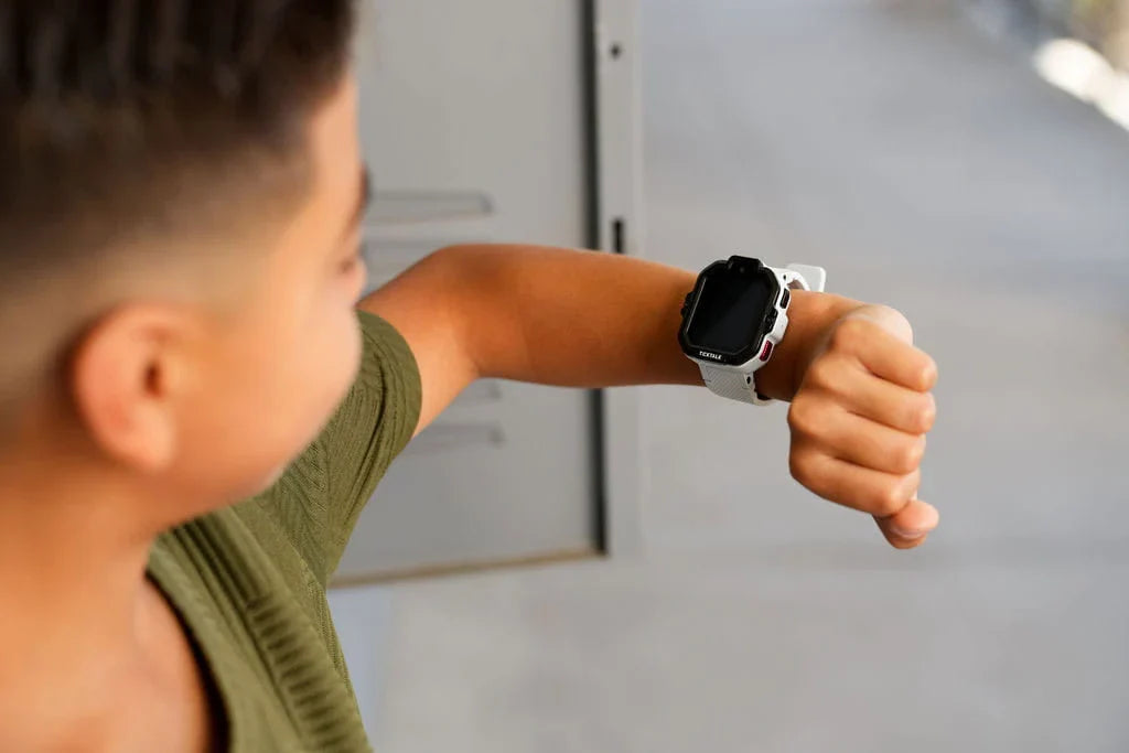 How to Use Your Child’s Smartwatch to Coordinate Pickups, Playdates, and After-School Activities